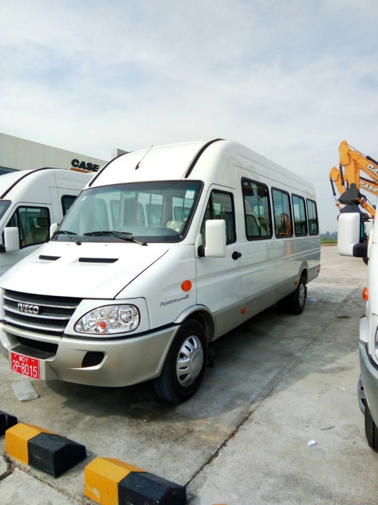 IVECO-Powerdaliy-Minibus-TS-1