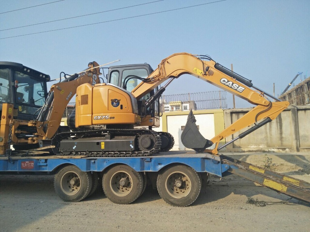 CASE-Hydraulic-Excavator-CX75SR-Daw-Phyu-Phyu-Hinn-2