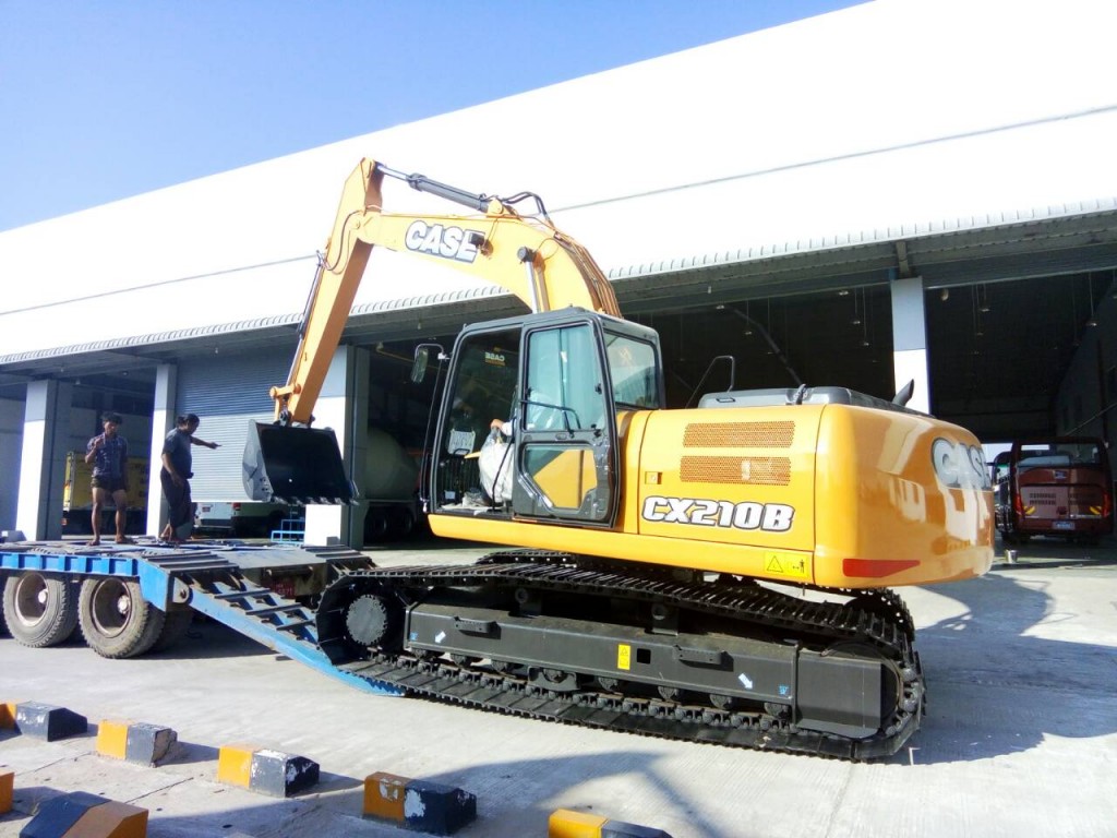 CASE-Hydraulic-Excavator-CX360B-U-Soe-Soe-Oo-4