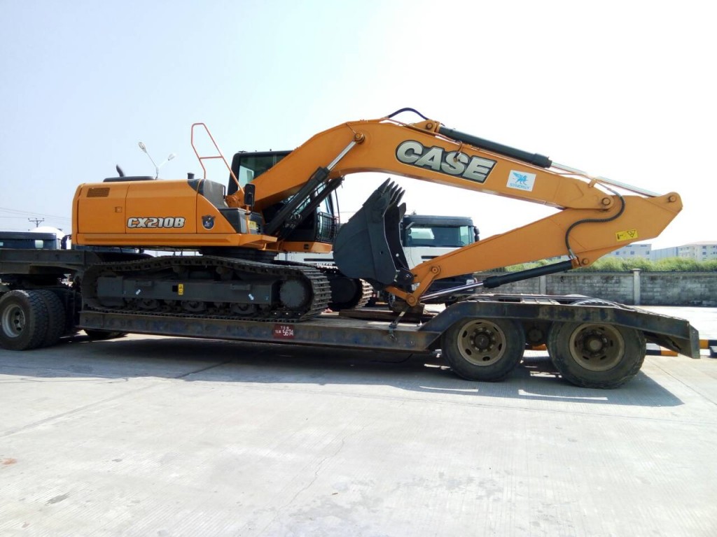 CASE-Hydraulic-Excavator-CX210B-U-Sai-Than-Soe-1